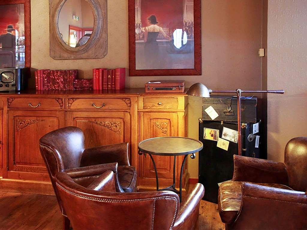 B&B Hotel Montlucon Centre מסעדה תמונה