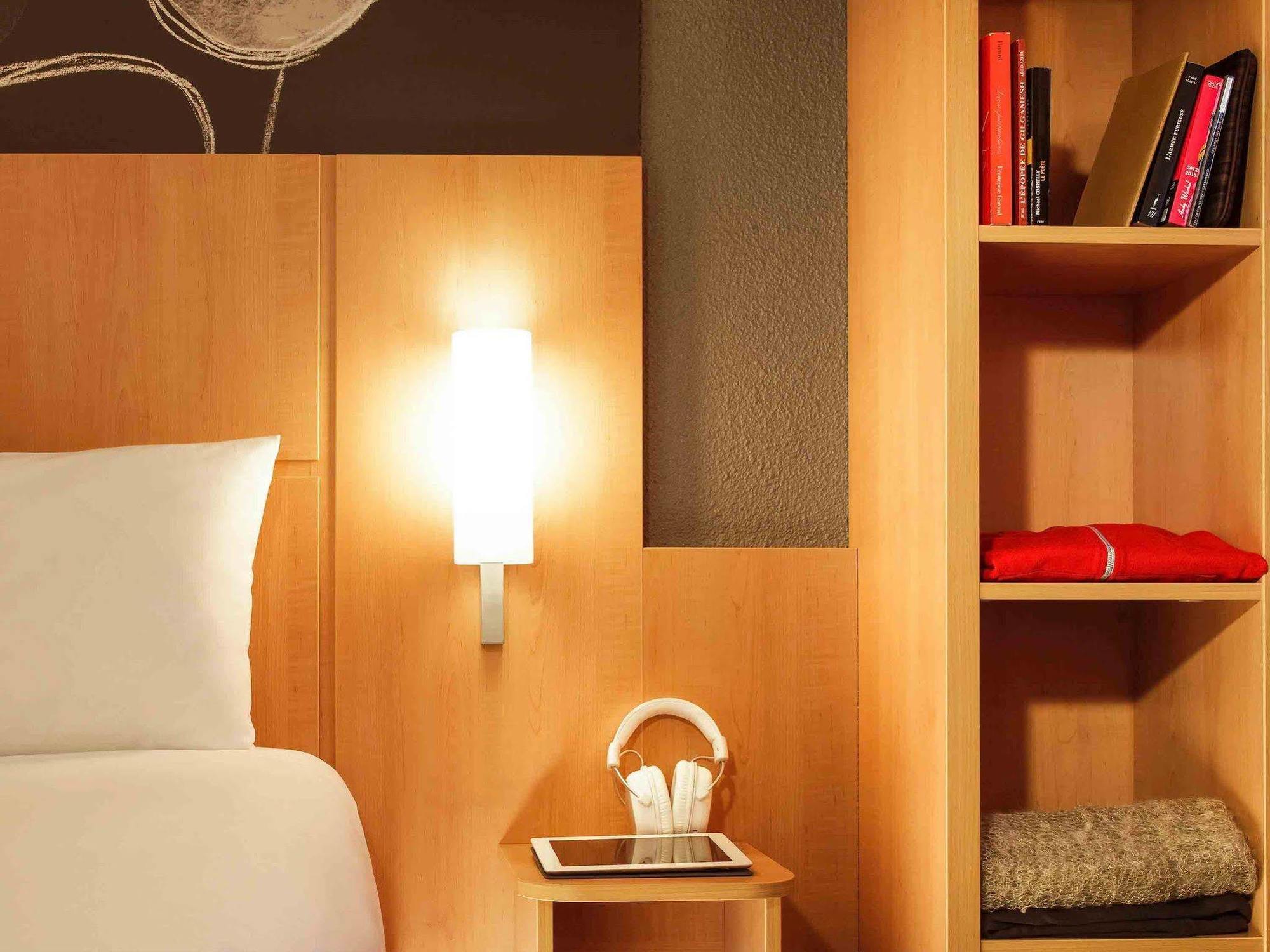 B&B Hotel Montlucon Centre מראה חיצוני תמונה